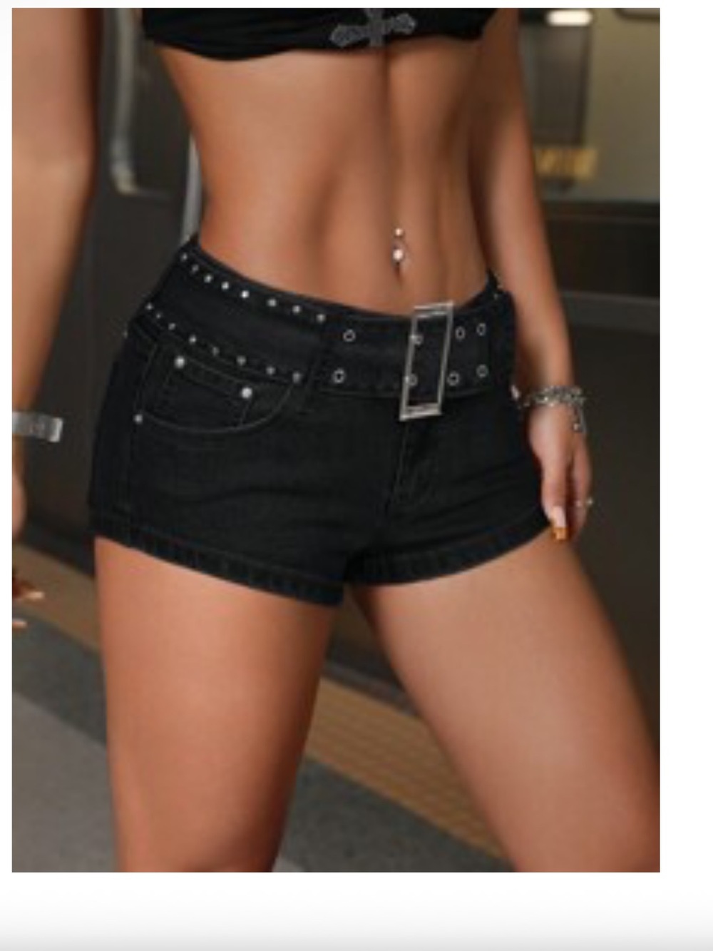 SHEIN Black Low-Rise Studded Denim Short Shorts